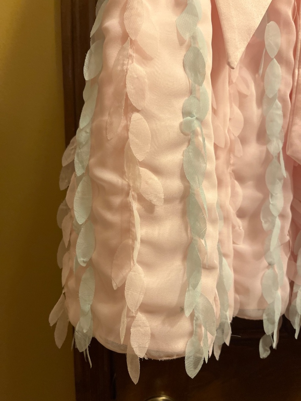 Like New, Adorable, Girls Size 10 Pink/Pale Blue Dress. - Picture 8 of 12